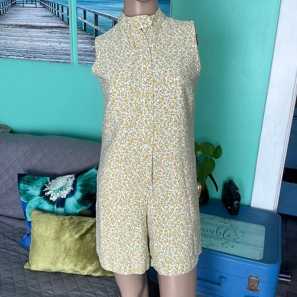 🌼1970’s Floral Romper🌼 - Picture 2 of 13
